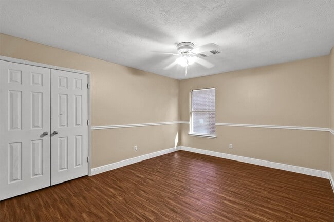 Building Photo - 914 Ivycroft Ln