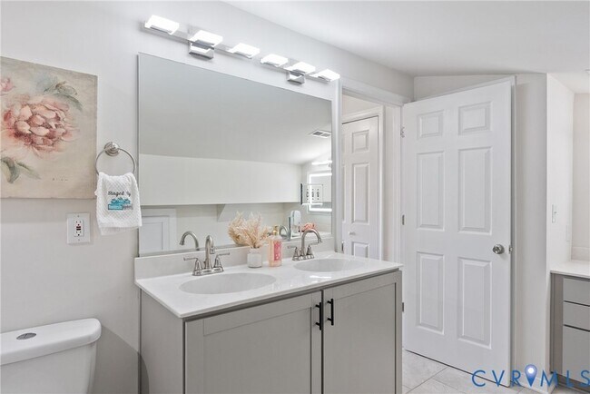 Building Photo - 1117 N 31st St