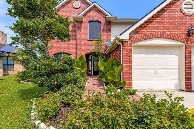 Building Photo - 212 Cedar Branch Dr