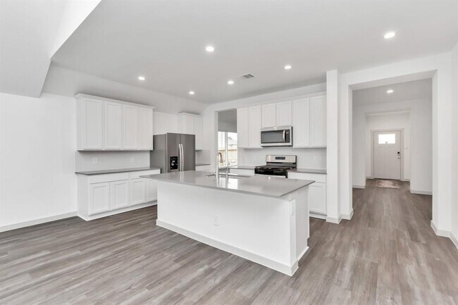 Building Photo - 1111 Pk Crst Dr
