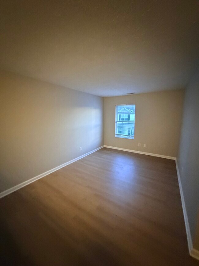 Building Photo - 4919 Tuscany Ln