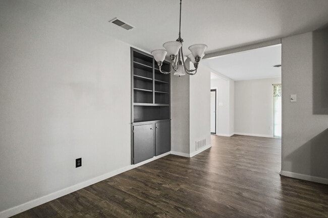 Building Photo - 2826 58th St