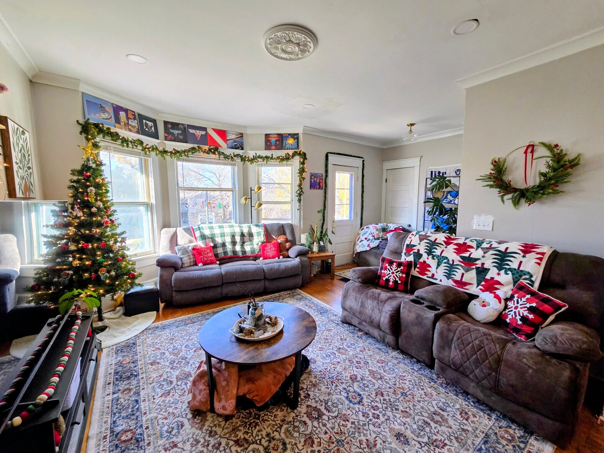 Building Photo - 3022 N Frederick Ave