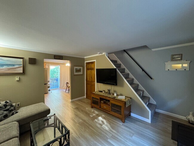 Building Photo - Fully Furnished 2-Bedroom Home for Rent – ...