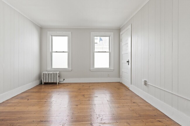 Building Photo - 30 Cutts Ave