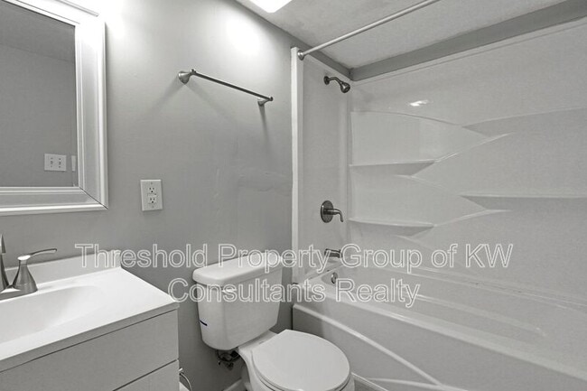 Building Photo - 60 E Patterson Ave