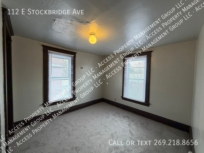 Building Photo - 112 E Stockbridge Ave