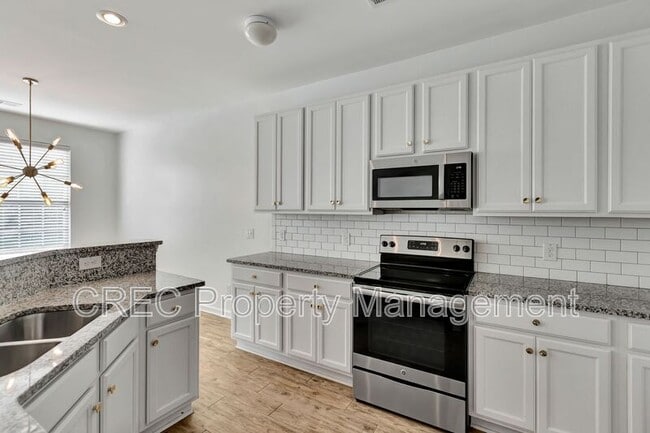 Building Photo - 8986 Cat Tail Pond Rd