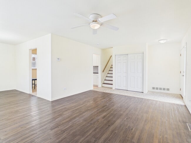 Building Photo - 209 Todd St