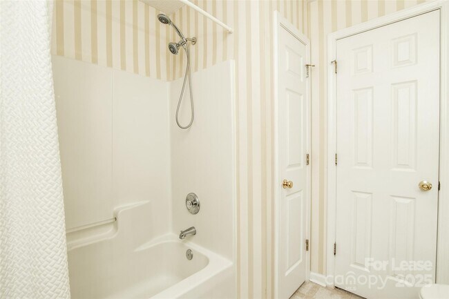 Building Photo - 12942 Mosby Ln