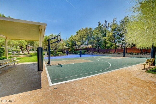 Building Photo - 209 Surtees Point St