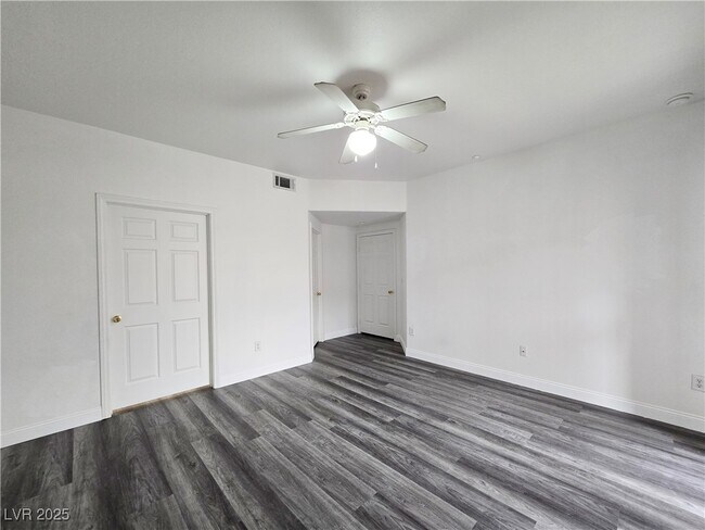 Building Photo - 833 Aspen Peak Loop