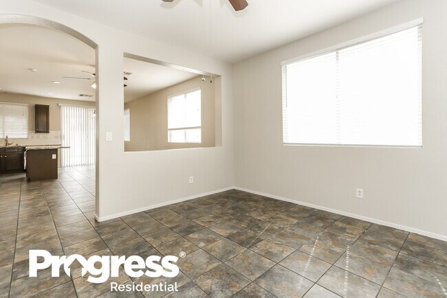 Building Photo - 5740 Indian Springs St