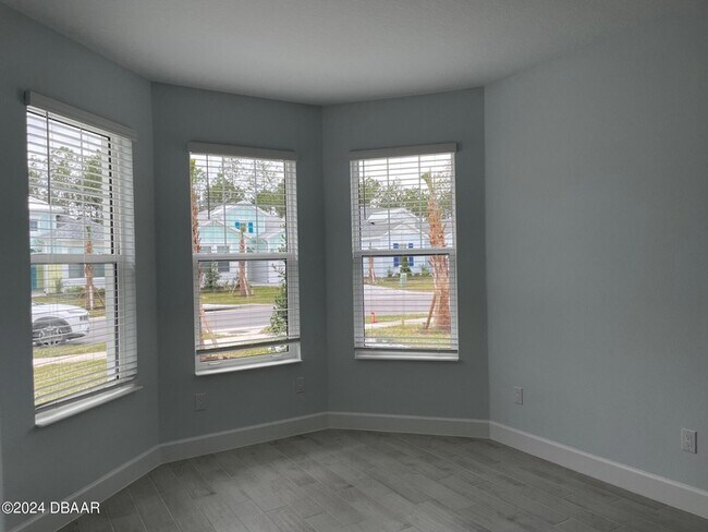 Building Photo - 818 Bama Breeze Dr