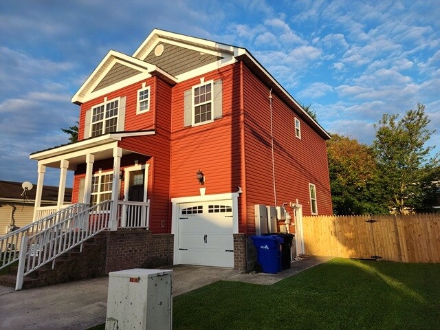 Building Photo - 2510 Chestnut St