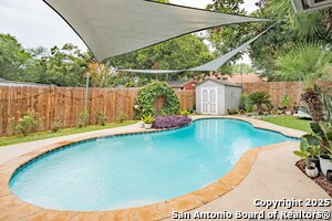 Building Photo - 1147 Camellia Ln