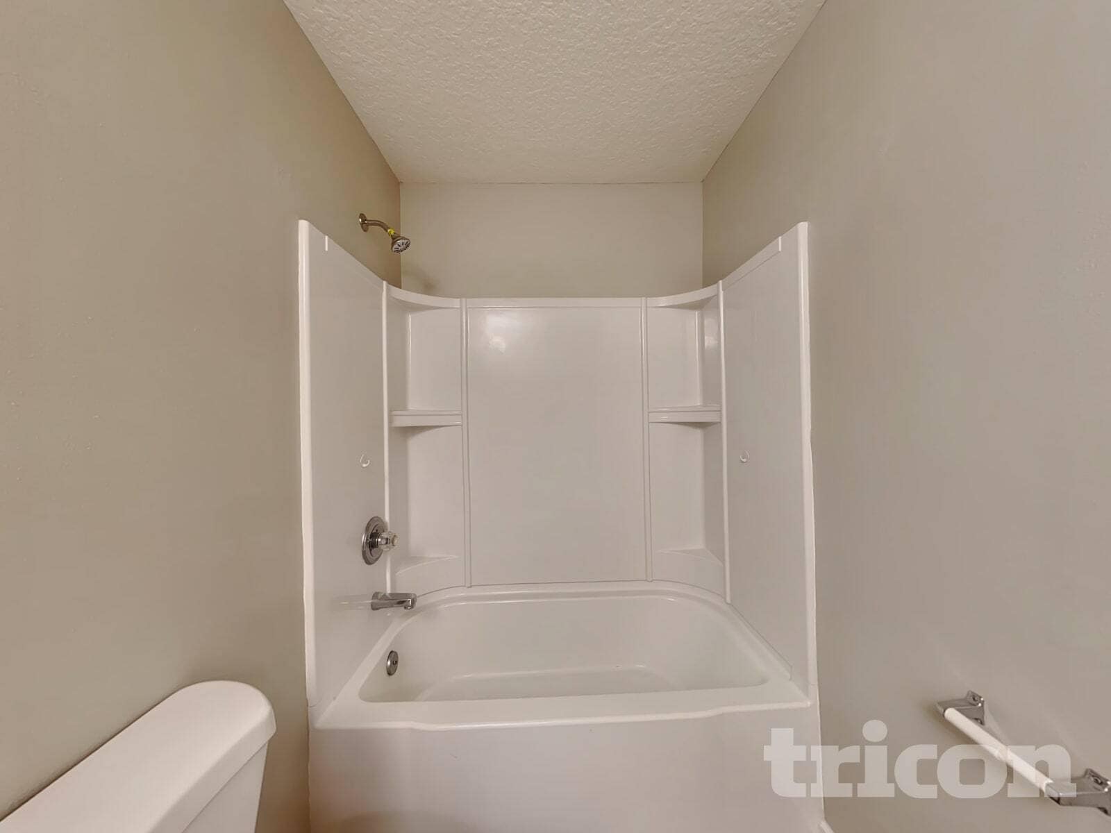 Building Photo - 621 Birchbark Trail