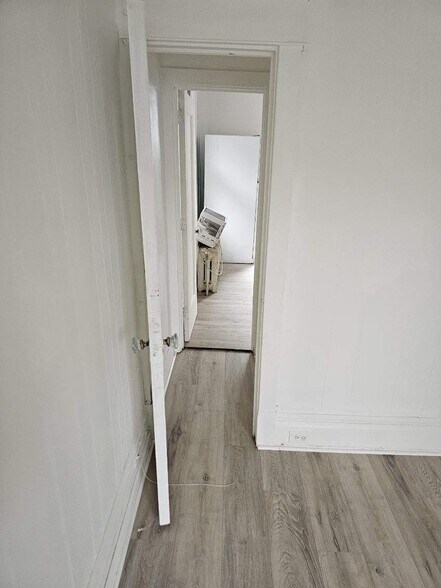 Building Photo - 2345 Derry St