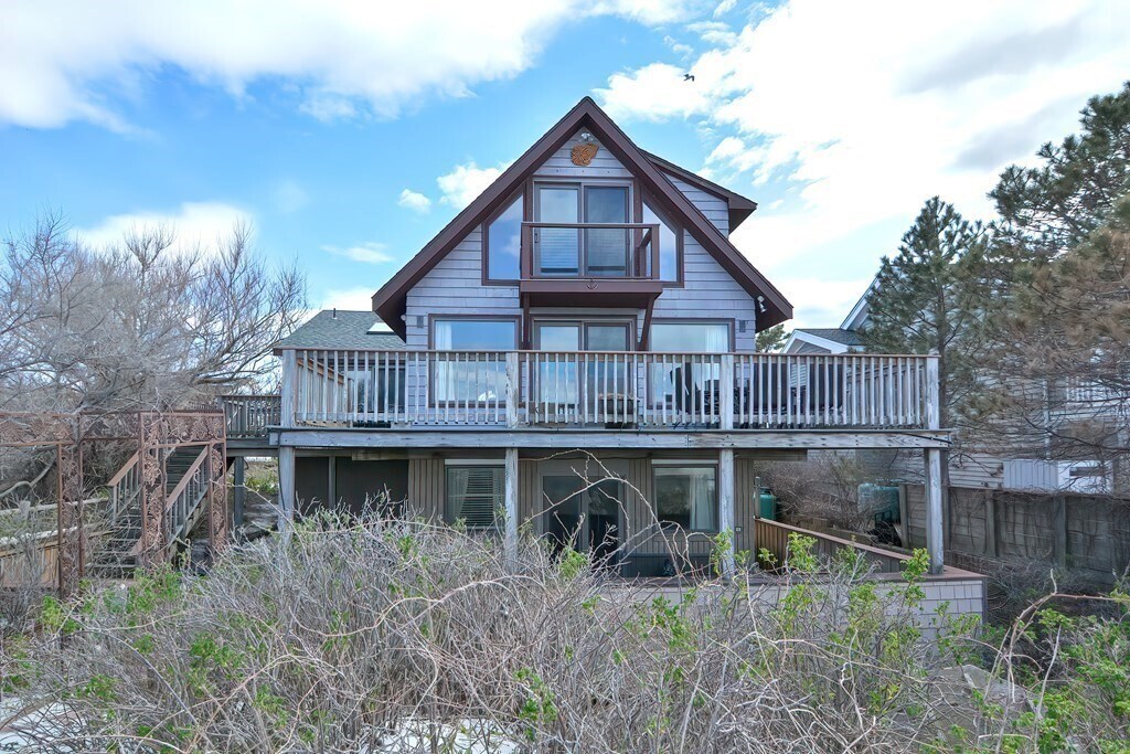 Building Photo - 18 Bungalow Rd