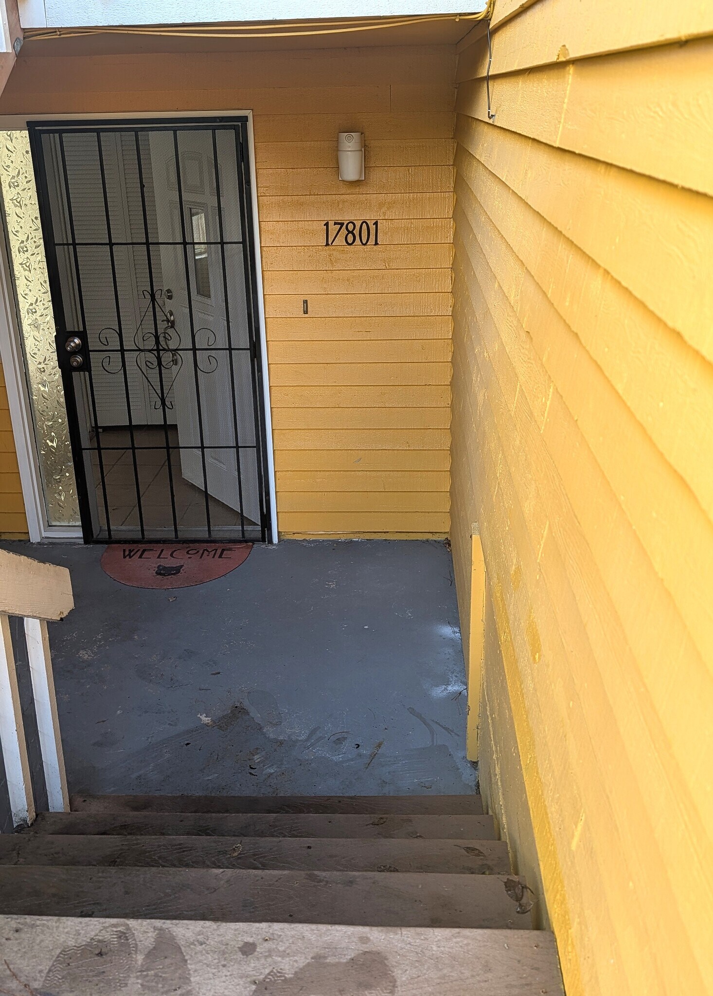 Building Photo - 17801 Stone Ave N