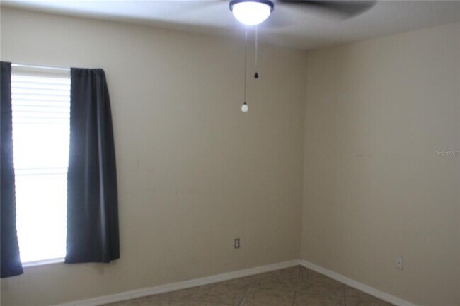Building Photo - 3020 Eagle Crossing Dr