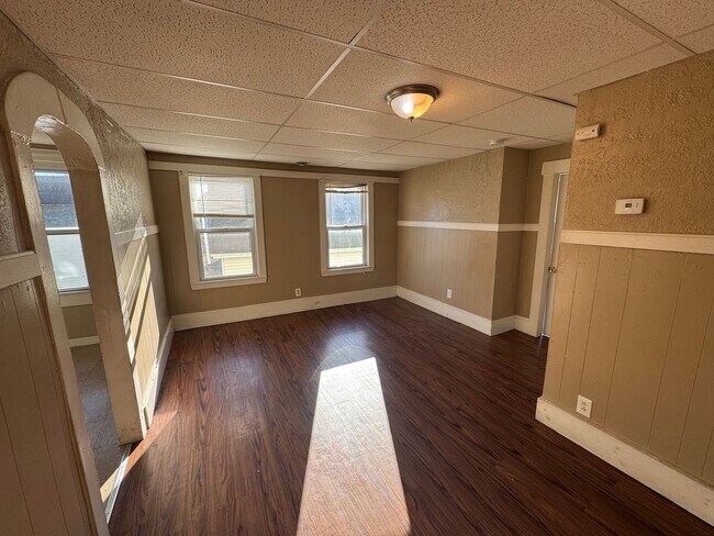 Building Photo - 37 Fulton St