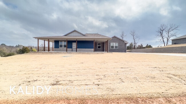 Building Photo - 17636 Salma Rd