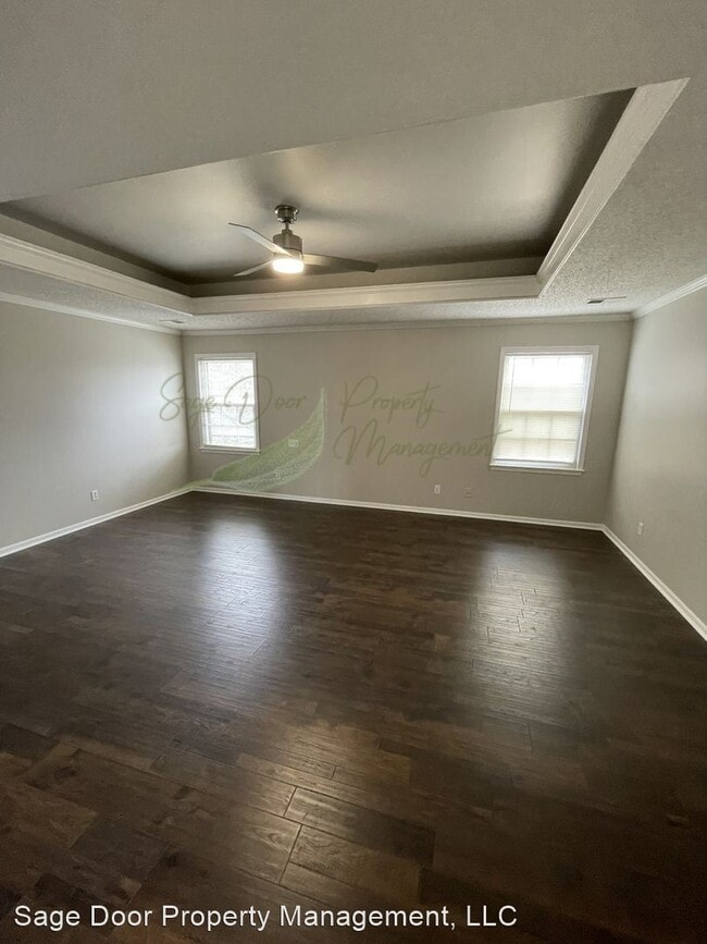 Building Photo - 4 br, 3.5 bath House - 8703 N Oregon Ave