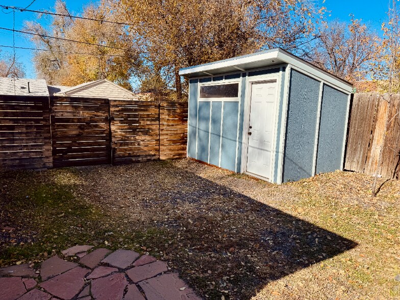 Building Photo - 3647 Adams St