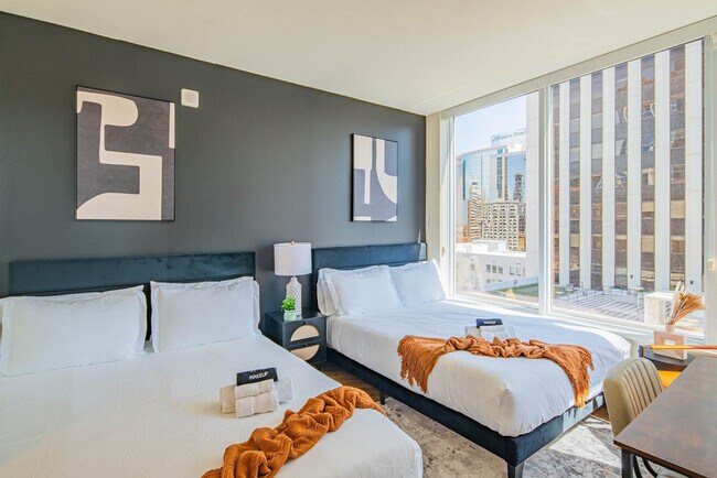 Building Photo - 44 W Monroe St