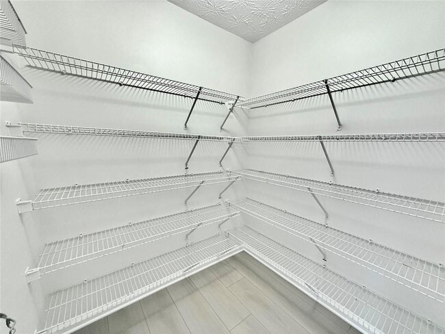 Building Photo - 1070 Rafington Dr