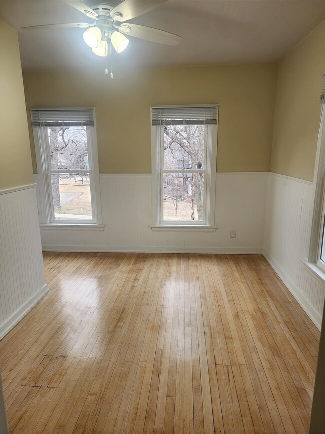 Building Photo - 2122 Rusk St