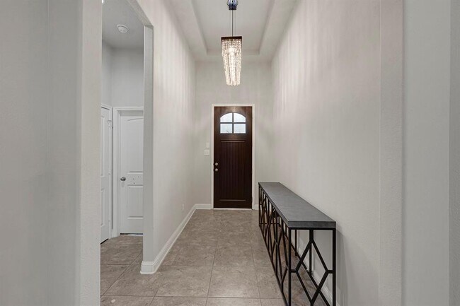 Building Photo - 8126 Lockridge Terrace Ln