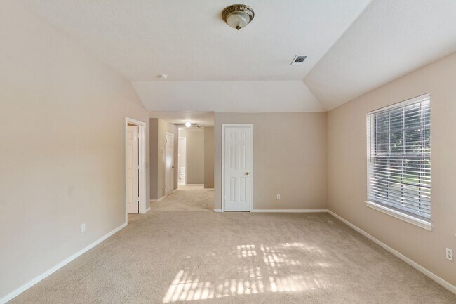 Building Photo - 9107 Baber Dr