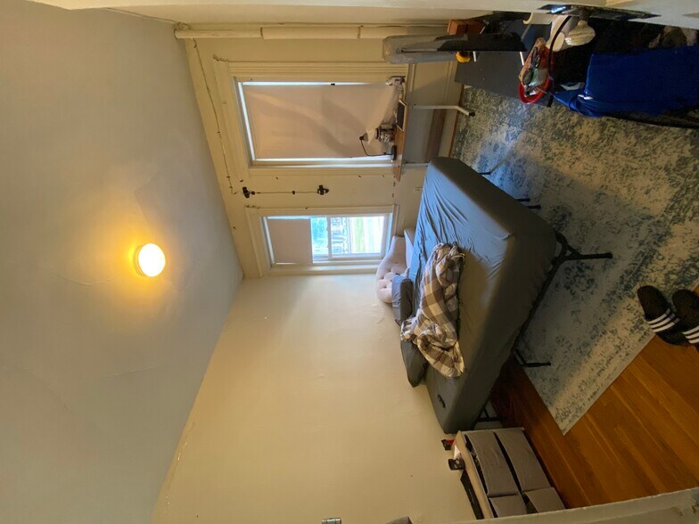 Building Photo - 5 Walbridge St