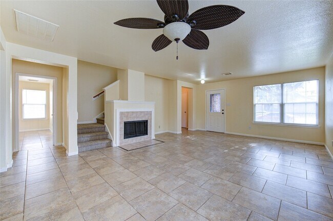 Building Photo - 6422 Mildenhall Ct