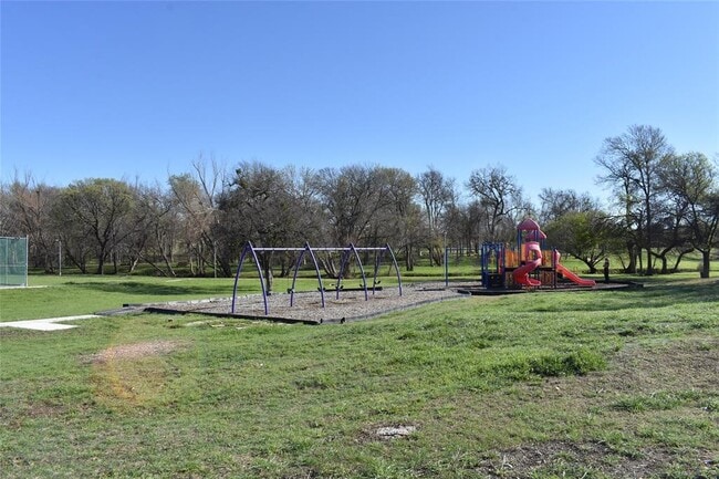 Building Photo - 2002 Caspian Cove