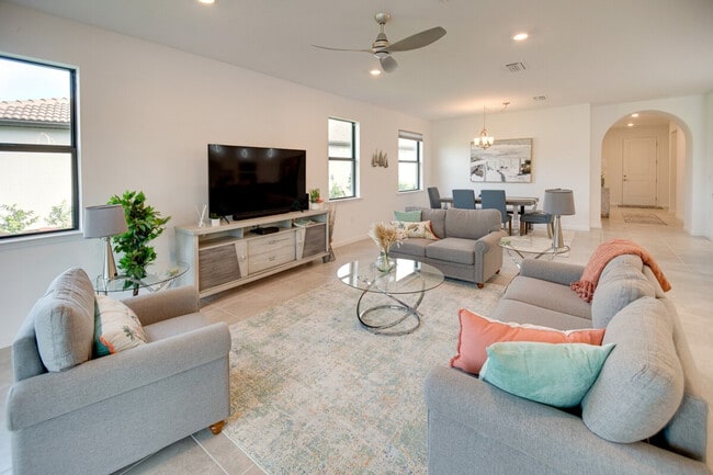 Building Photo - 17118 Oakstead Dr