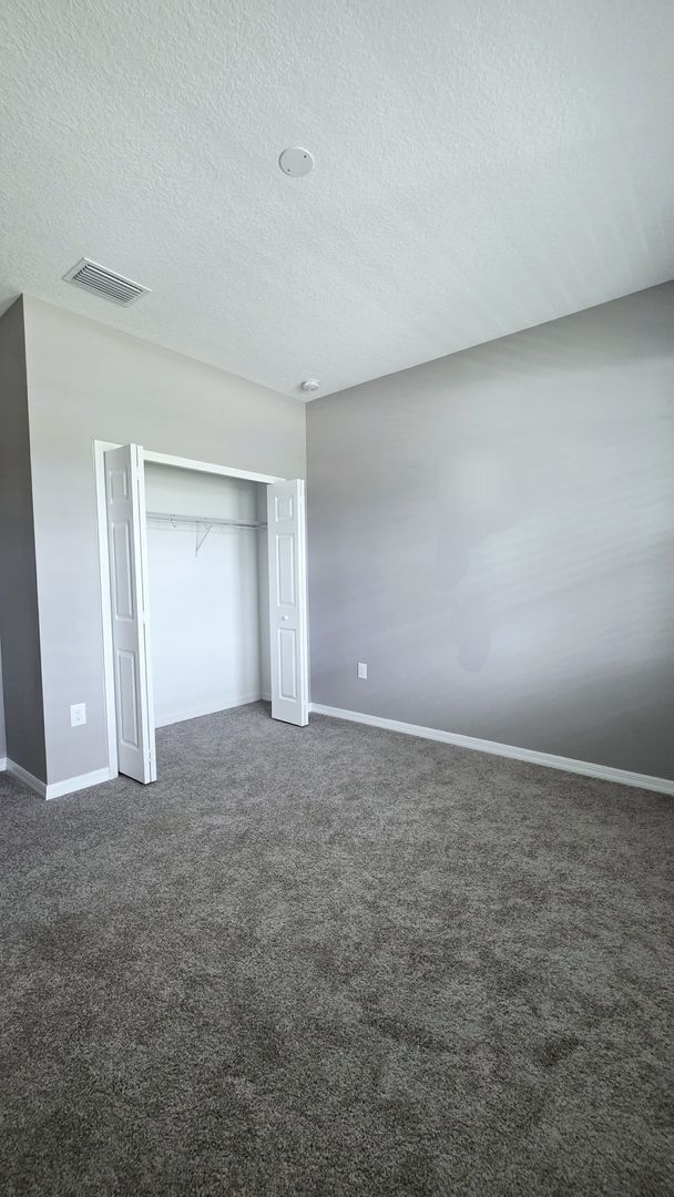 Building Photo - Executive 4BR / 3.5BA Home | Loft • Office...