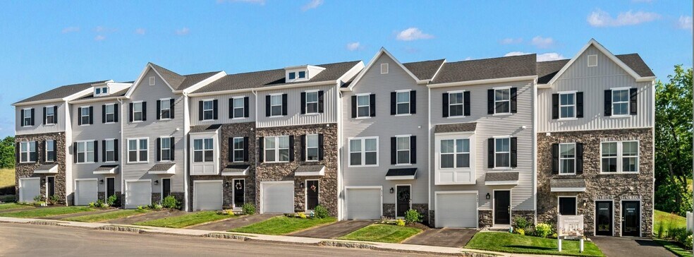 Building Photo - 7622 Clayton Ave