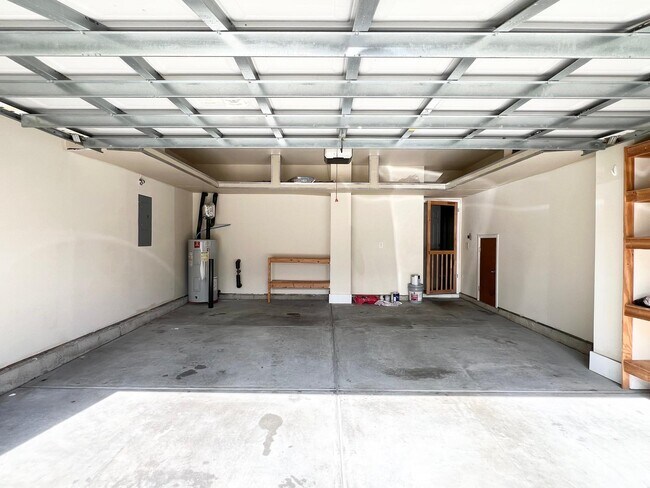 Building Photo - 10501 Dominion Village Dr
