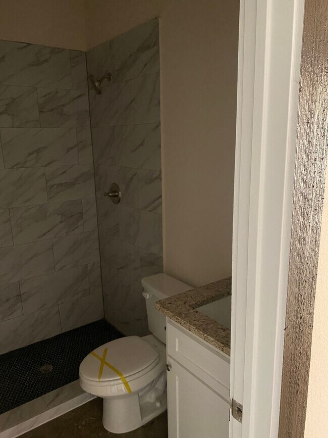 Building Photo - Barndo! Half acre lots! Country living!