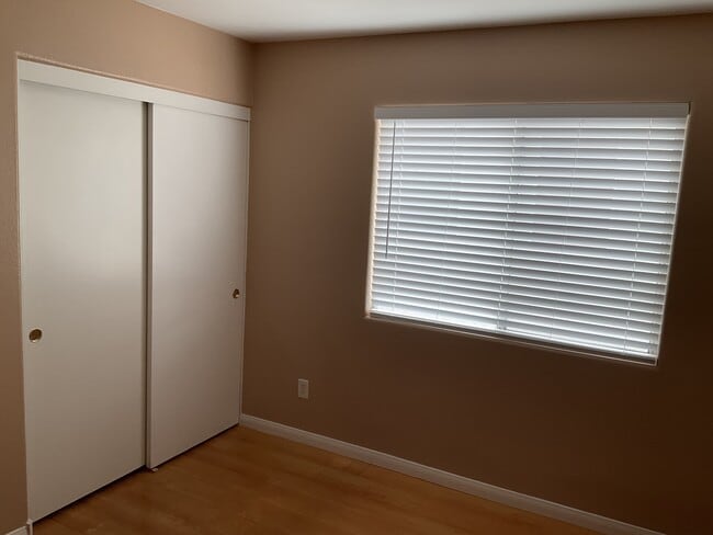 Building Photo - 8510 Sonnet Ct