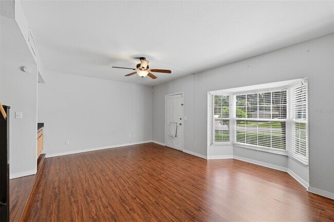 Building Photo - 10315 Carrollwood Ln