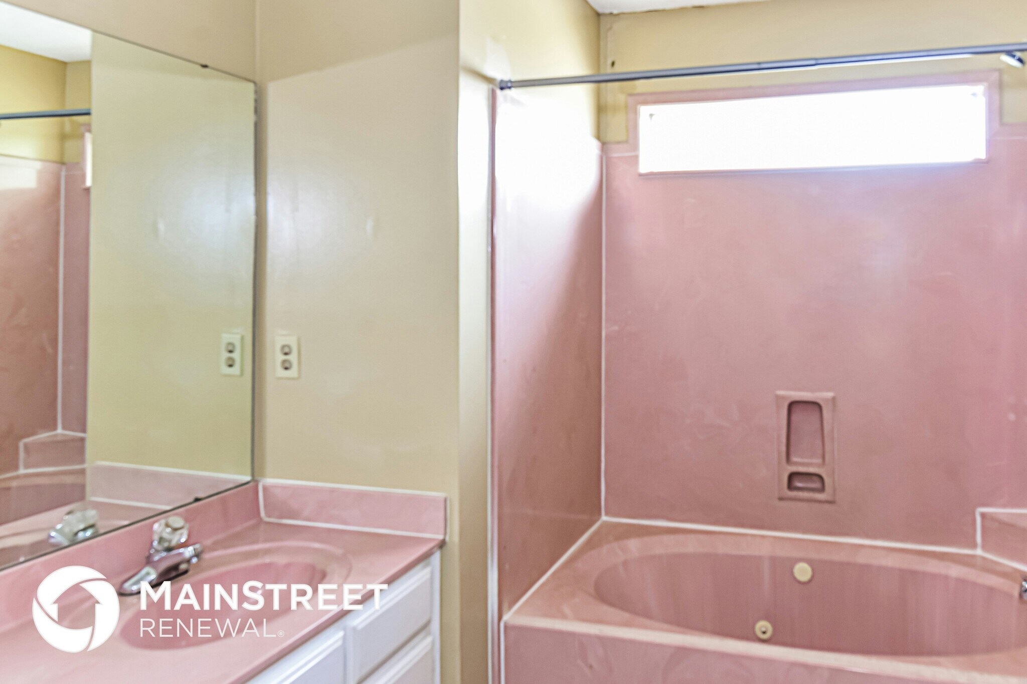 Building Photo - 1677 Ranmar Dr