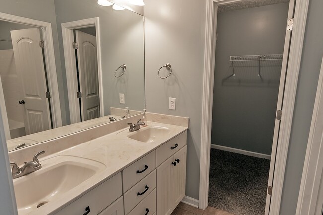 Building Photo - Home for rent in Prattville