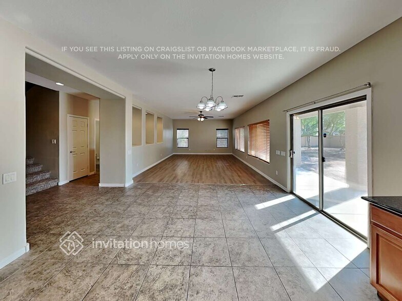 Building Photo - 42735 W Arizona Ave