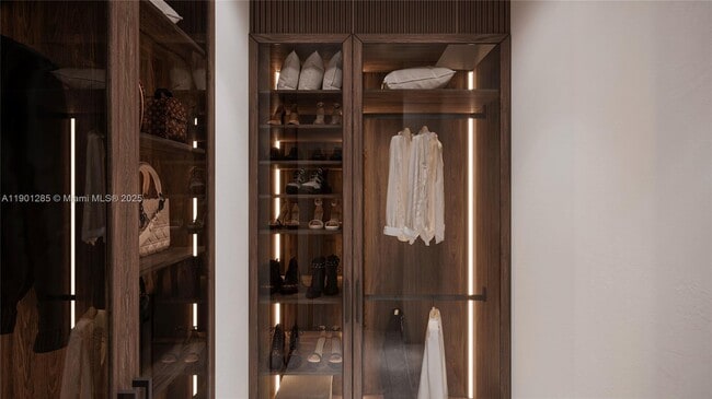 Building Photo - 6650 SW 94th Ave