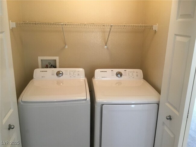 Building Photo - 8277 W Wildwood Glen Dr