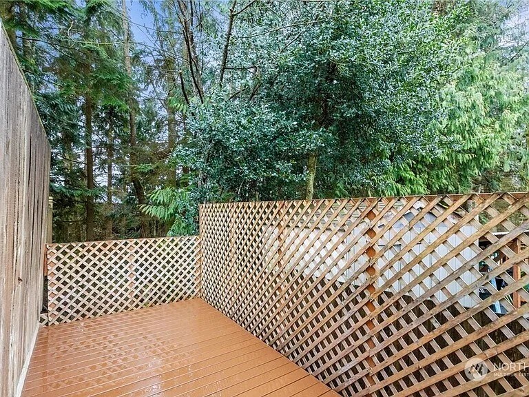 Building Photo - 9330 15th St SE